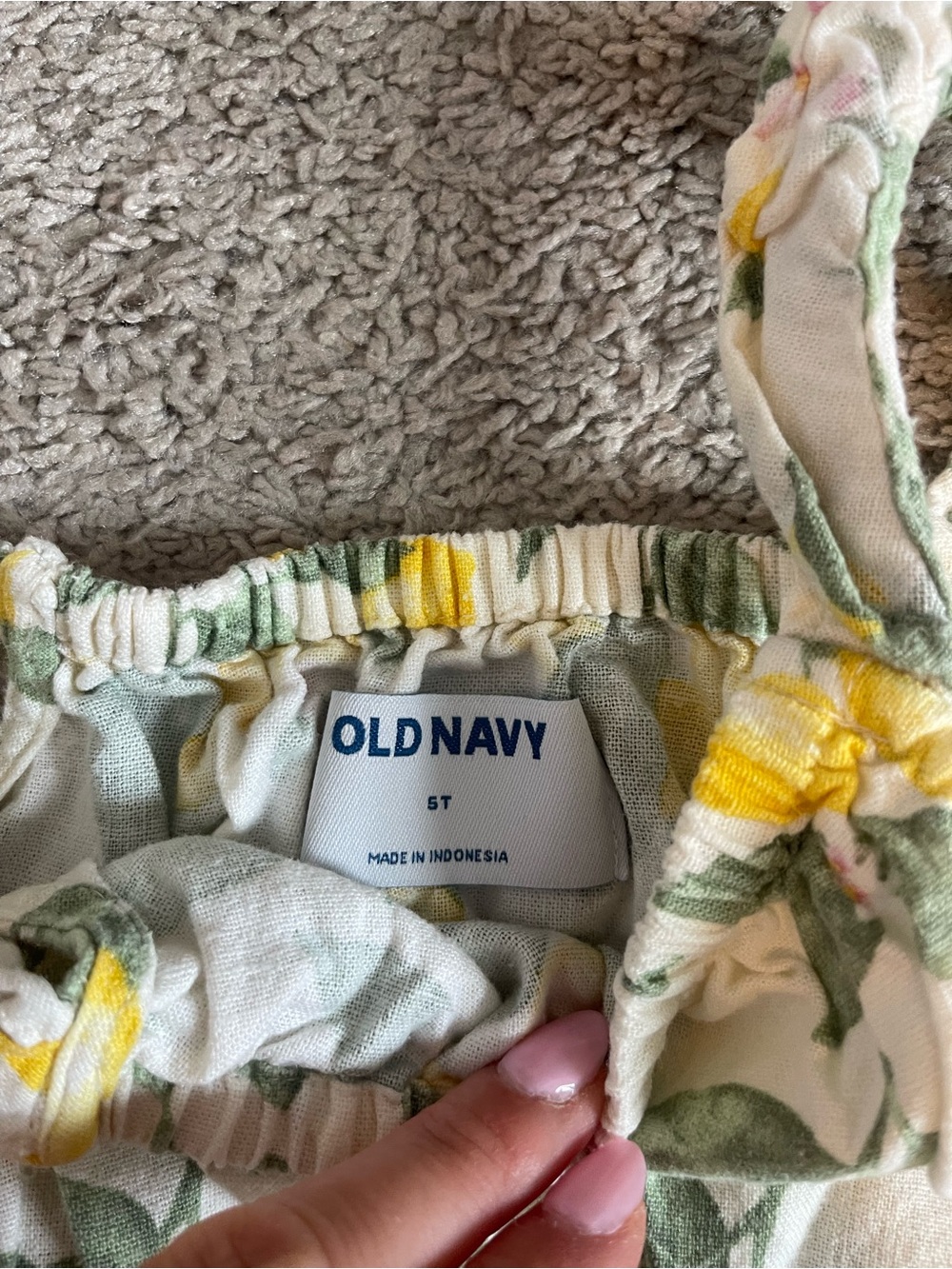 Old Navy Lemon Print Girls Sundress - Yellow & Green - Picture 2 of 3